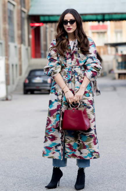 street-style-fashion-week-milao-look-coat-dress-estampa