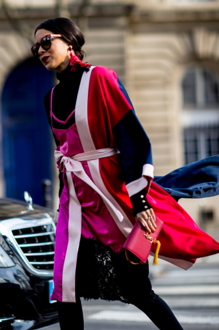 street-style-fashion-week-paris-look-pink
